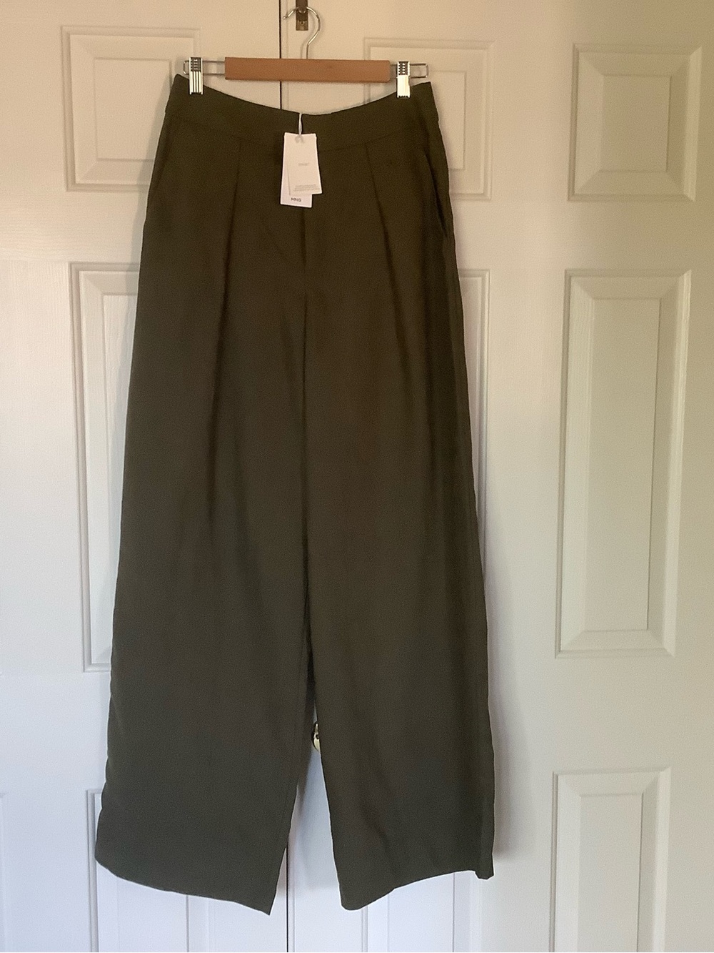 MNG Wide-Leg Olive Green